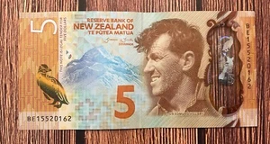New Zealand 5 Dollars. Authentic Polymer Banknote. Circulated. Random Serial. - Picture 1 of 2
