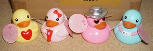 (4 Set) 2,5" Zielscheibe Valentinstag Gummi Enten 2025 | Herz Bff Liebe - Bild 1 von 4