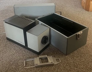 Vintage Pentacon Filius 4 Slide Projector In Original Case. Excellent Condition. - Picture 1 of 11