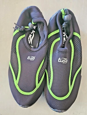 Zapato TUSA Aqua con suela de tracción, puño con cordón de palanca de bloqueo Foto 1 de 4