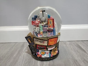 2001 Bloomingdales Broadway Musical Snow Globe Twin Towers “Let It Snow” TESTED! - Picture 1 of 8