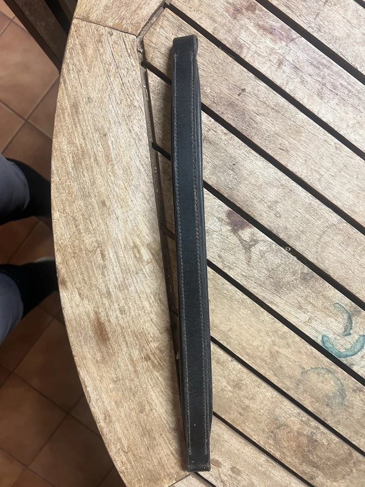 Cinta para cejas Rambo negra Foto 1 de 1