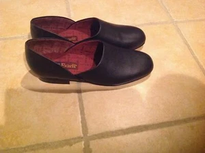 New LB Evans Women’s Black Leather Loafers Size 9.5 - Picture 1 of 5