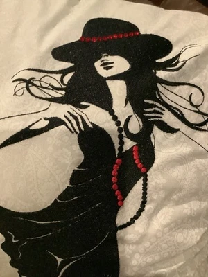 Cushion Or Pillow - Image 1 of 4