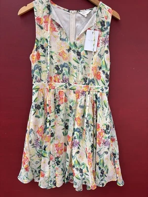 Vestido Ted Baker 2 Nuevo con Etiquetas Hairiss Volantes Floral Sin Mangas NUEVO Beige Verde Rosa Foto 1 de 4