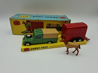 Vintage Corgi Toys Gift Set No. 2 Land-Rover Rice's Pony Trailer and Pony Box - Image 1 of 4