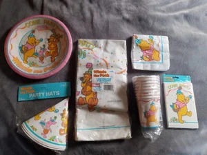 Vtg Gibson Winnie the Pooh Kids Party Supplies Lot - Picture 1 of 5