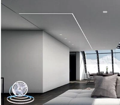 Striscia Led Fredda 5Mt 8W 24V SMD 2835 Autoadesiva telecomando Interruttore - Immagine 1 di 4