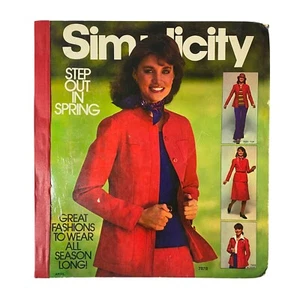 1977 April Simplicity Sewing Pattern Catalog Store Counter Book - Full Color - Picture 1 of 12