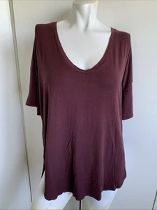 American Eagle Damen-T-Shirt Größe Large weich & sexy V-Ausschnitt weinrot Tunika - Bild 1 von 4