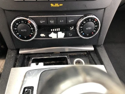 Mercedes Benz C250 2013 2014 control de temperatura calor aire acondicionado ajuste automático 907400 Foto 1 de 4