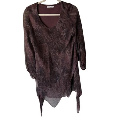 Top Boho Tempo Paris Y2k Whimsigoth Grande Seda Transparente Viscosa Dobladillo Asimétrico Foto 1 de 4