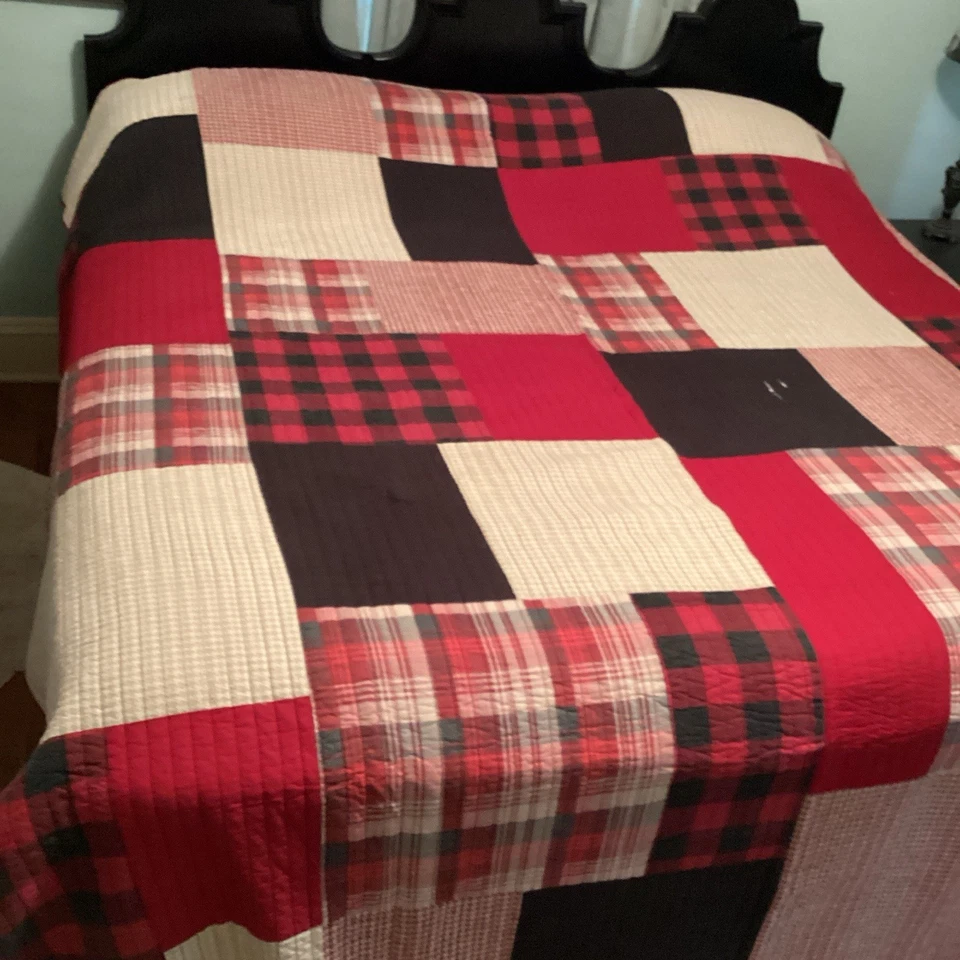 Woolrich Quilt King Red Patchwork Lodge Buffalo Plaid Rustic Cabin 108" x 92" - Image 1 of 4