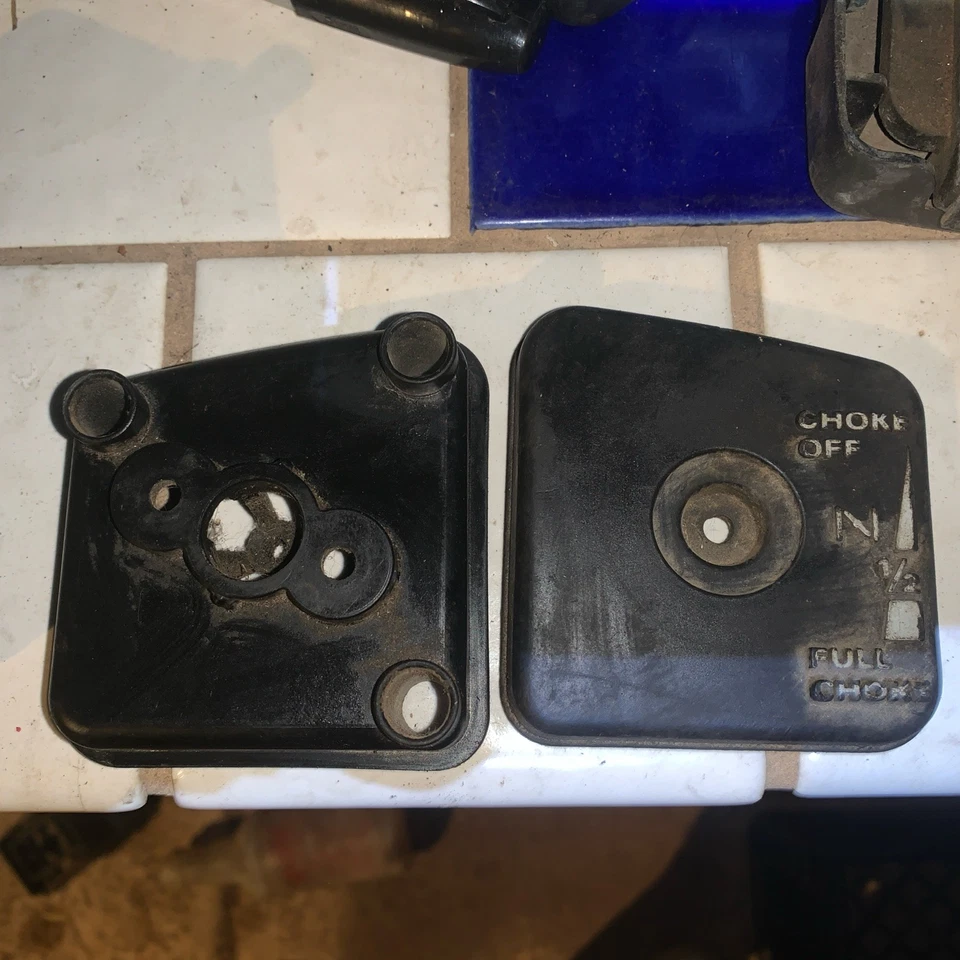 Weed Eater GHT220 Hedge Trimmer Air Filter Assembly 530055679  530055680 OEM - Image 1 of 1