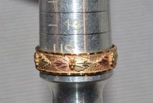 Anillo de boda vintage de oro Black Hills tricolor sólido 10K ENORME talla 14 para hombre - Imagen 1 de 6
