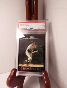 2007 Topps - #7 Mickey Mantle - Picture 1 of 2