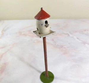 Cast Metal Vintage Birdhouse Britain's LTD - Picture 1 of 3