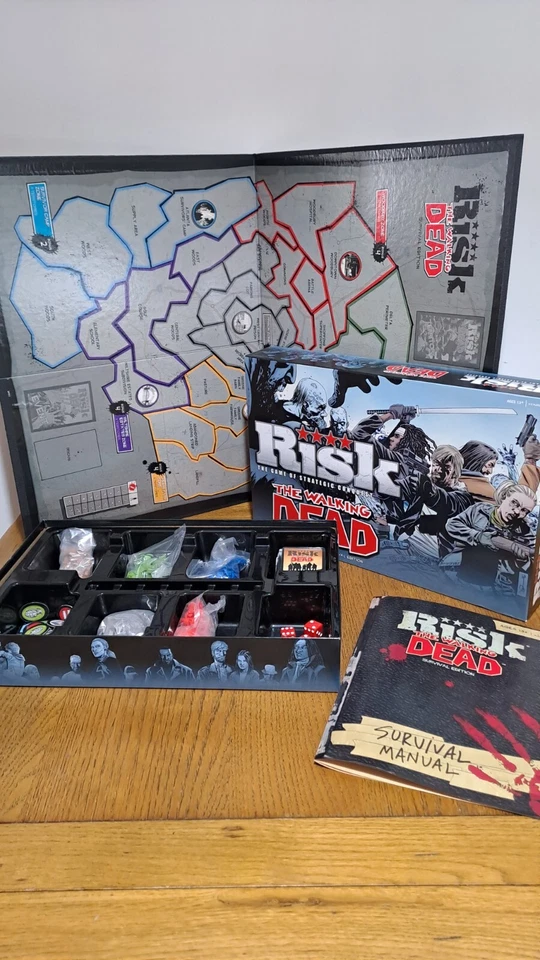 THE WALKING DEAD RISK SURVIVAL USA EDITION BOARD GAME 2013 ZOMBIES 100% COMPLETE - Image 1 of 4