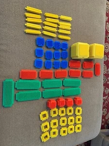 63 Bristle Blocks Stackadoos Stackable Blocks Toys Red, Yellow, Blue, Green (BL) - Picture 1 of 6
