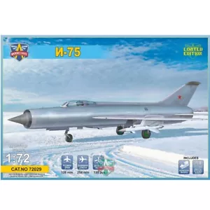 I-75 Advanced Soviet Interceptor Prototipo Modelsvit 72029 Escala Modelo Kit 1:72 - Imagen 1 de 11