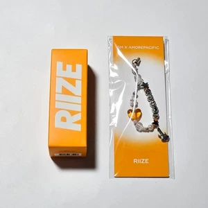 RIIZE Fansignal Lip Balm 2.7g with Beads Strap, New Official MD - Picture 1 of 5