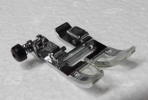 ELNA/JANOME kompatibler Snap-on Zick-Zack Fuß A #832523007 - Bild 1 von 2