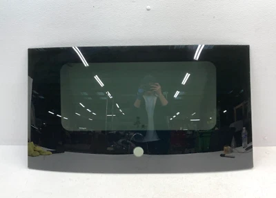 17 18 19 阿尔法·罗密欧 Giulia 后全景天窗玻璃面板 1540 原始设备制造商 — 第 1/4 张图片