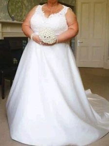 phoenix corseted wedding dress size 28 - Picture 1 of 4