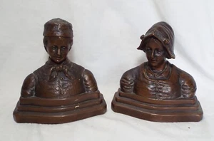 JUEGO DE 2 SUJETALIBROS ANTIGUOS ARMADURA BRONCE CO. HOLANDÉS NIÑO Y NIÑA PÁTINA BRONCE - Imagen 1 de 12