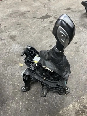 2012 - 2014 Ford Focus seletor de câmbio de marchas automático fabricante de equipamento original - Imagem 1 de 3