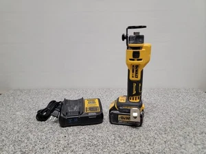 Dewalt DCE555 Rotary Drywall Cut Out Tool 20V XR Brushless - Picture 1 of 9