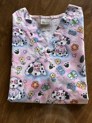 White Swan Women’s Scrub Top Pink with Puppies Size M Preowned - Image 1 of 4