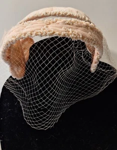 Vtg womens' pink headpiece hat crepe fabric intricate beading mesh veil - Picture 1 of 10
