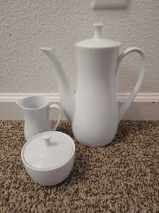 Cafetera Noritake Savoy con Tapa, Crema y Azúcar "Juego de 5 piezas" - Imagen 1 de 12