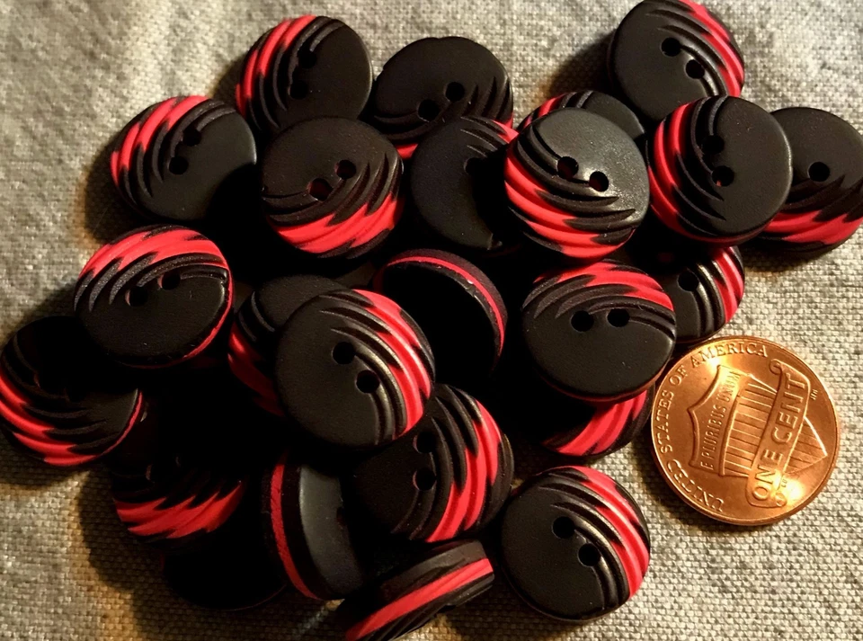 24 Matte Black Deep Pink "Carved" Plastic Sew-thru Buttons Almost 5/8" 15mm 4685 - Image 1 of 1