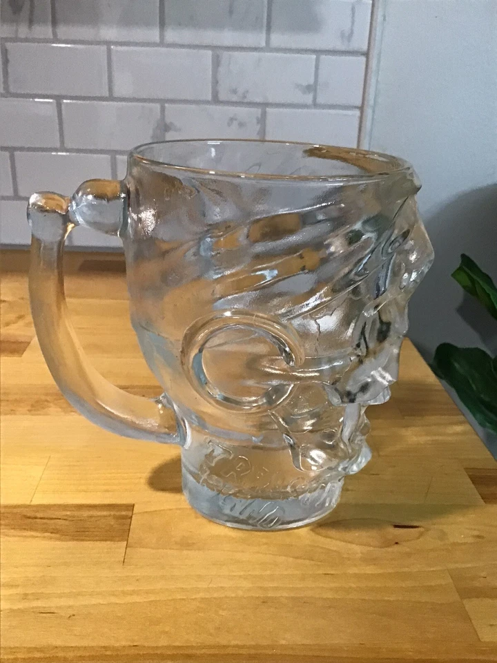 "Luminaria taza calavera, vidrio transparente grande, Treasure Island 6,25"" de alto 32 oz". Jarrón Foto 1 de 4