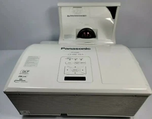 PANASONIC PT-CX300U DLP PROJECTOR 720p HDTV 4:3 PTCX300U 1100 HOURS  #S-A - Picture 1 of 11