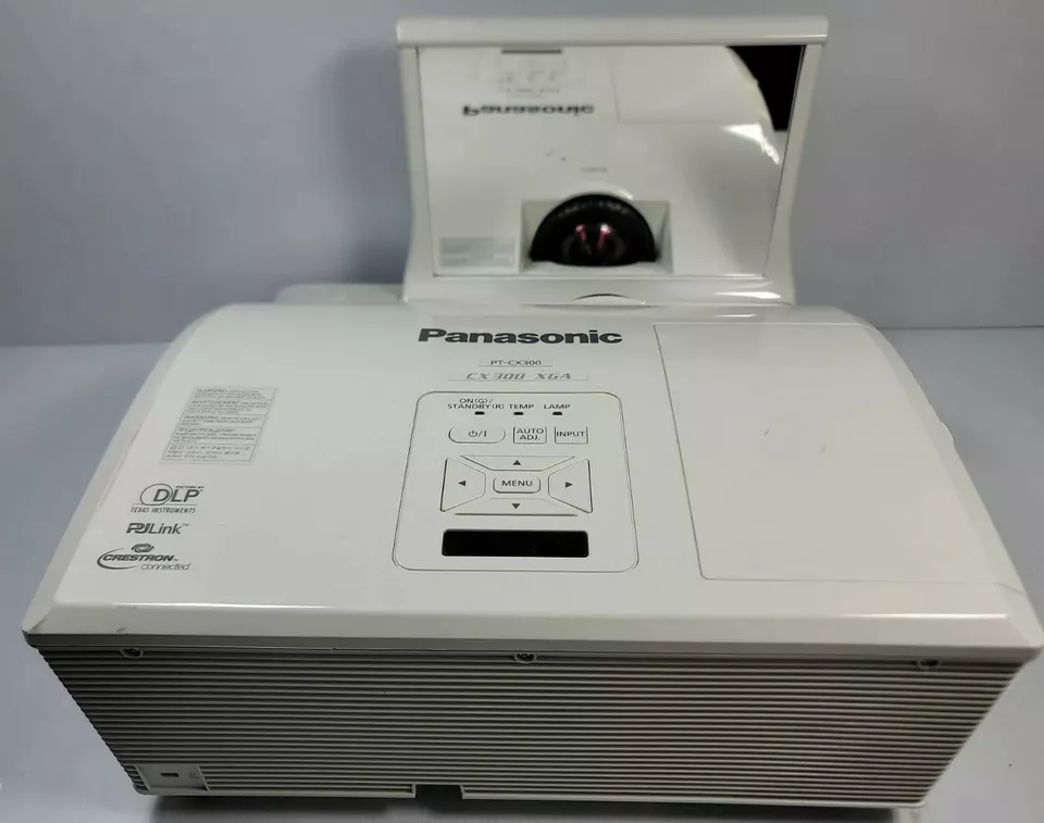 PANASONIC PT-CX300U DLP PROJECTOR 720p HDTV 4:3 PTCX300U 1100 HOURS  #S-A - Image 1 of 4
