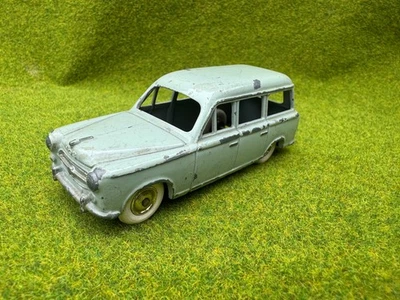 403 breack Peugeot CIJ 1/43 - Photo 1/4