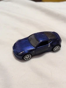 Hot Wheels Nissan 370z Blue Black Stripes 2009 Loose - Bild 1 von 7