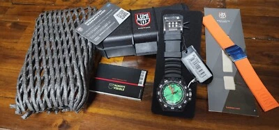 Reloj de cuarzo para hombre Luminox Scott Cassell Deep Dive Edition visión nocturna XS.1567  Foto 1 de 4