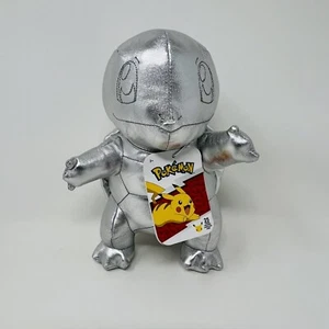 Peluche Pokemon Silver Squirtle de Jazwares - Edición Limitada 25 Aniversario - Imagen 1 de 4
