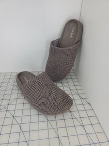 The Sak Bolinas Clogs Hand Crocheted Size 9 taupe Neutral Slides Comfort Boho - Picture 1 of 8