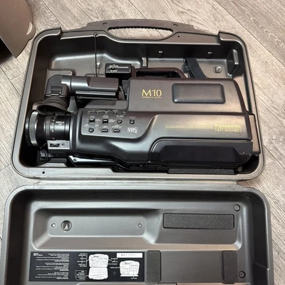 Panasonic NV-M10 VHS Camcorder with hard case UNTESTED - Image 1 of 2
