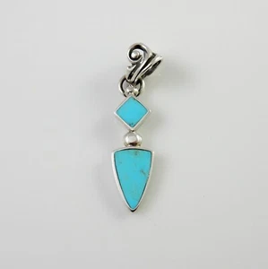 Colgante único hecho a mano de plata con incrustaciones de turquesa azul de la Bella Durmiente - Imagen 1 de 4