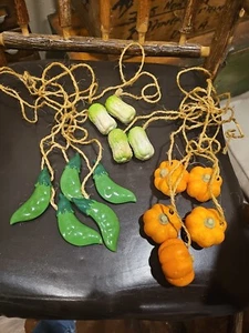 Lot Of Peas, Kale, Pumpkins Vintage Collectables On Jute Rope Mexico Ceramic - Picture 1 of 7