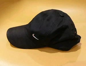 Nike Heritage 86 Mens Baseball Cap Hat Metal Swoosh Sports / One Size / Black - Picture 1 of 9