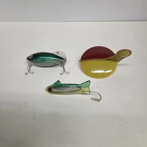 Vintage Trav-L Plastic Lure Lot of 3, Estate Cleanout, LOOK - Picture 1 of 6