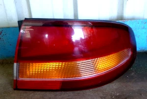 Holden Commodore VT Sedan Right Tail light Orange indicator - Picture 1 of 2