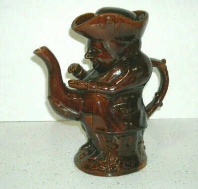 Tetera de gres erótica (1870-1895) Rockingham amarilla esmaltada Foto 1 de 4